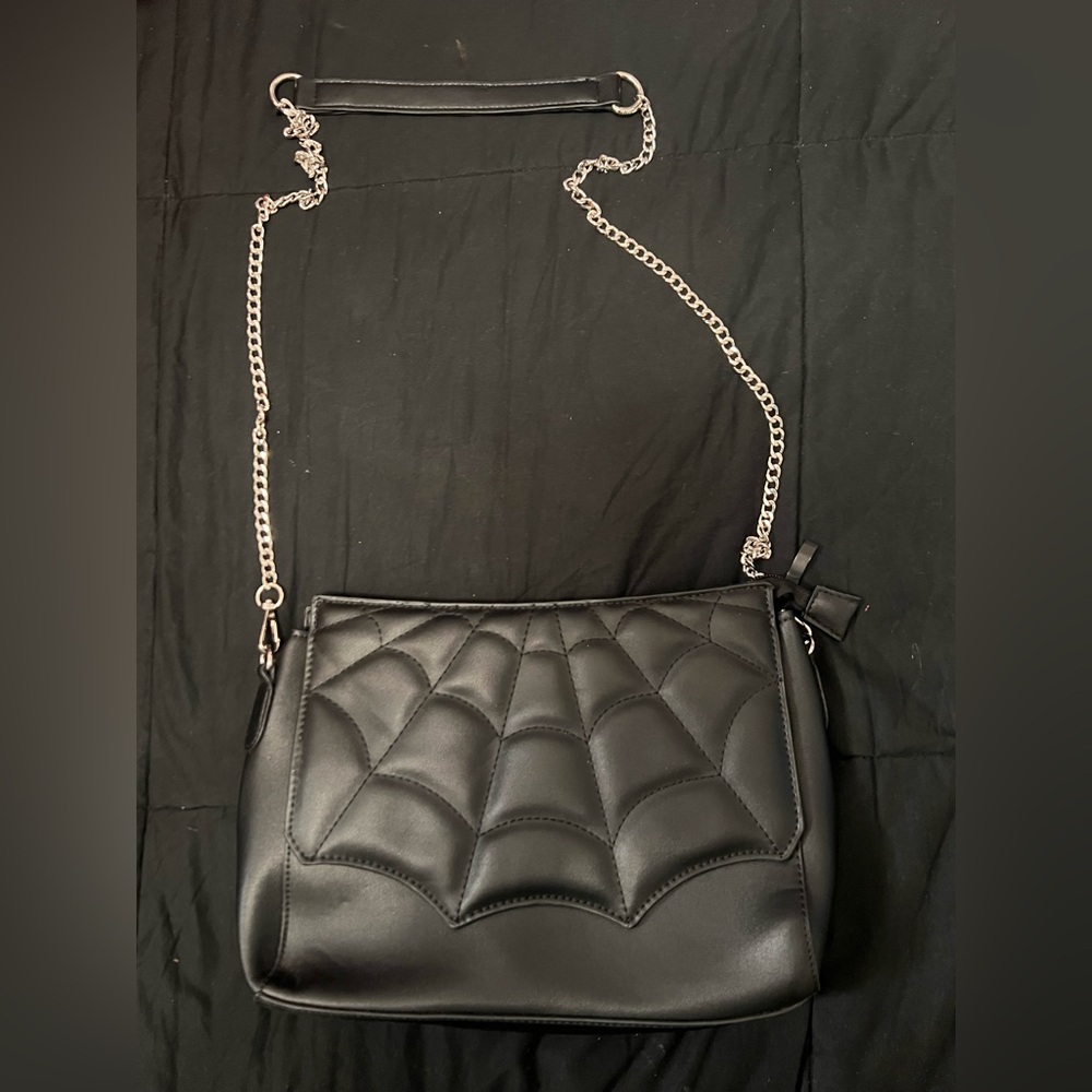 Black Quilted Chain Shoulder Bag
